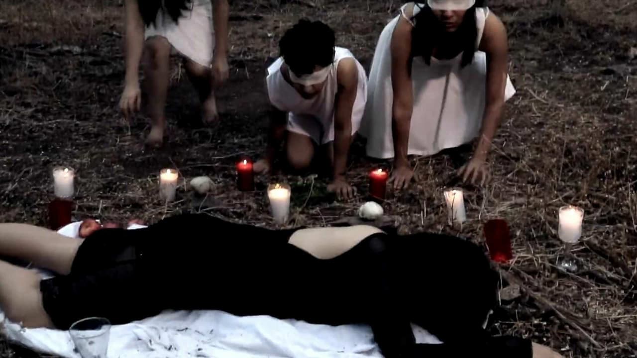 Hombre demanda a bruja porque no le quitó la maldición de su ex novia