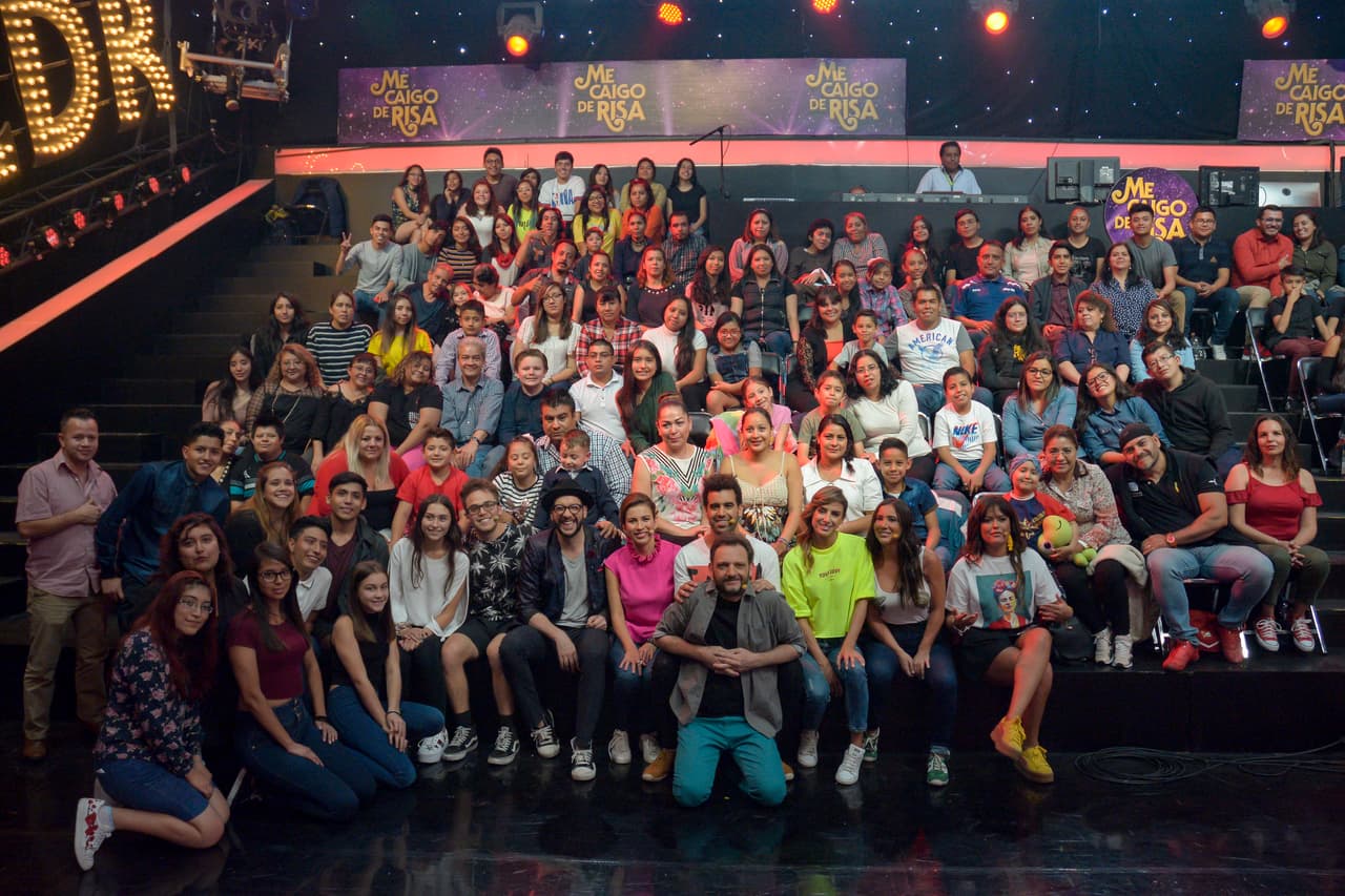 Y también la foto con el público de 'Me Caigo de Risa'.