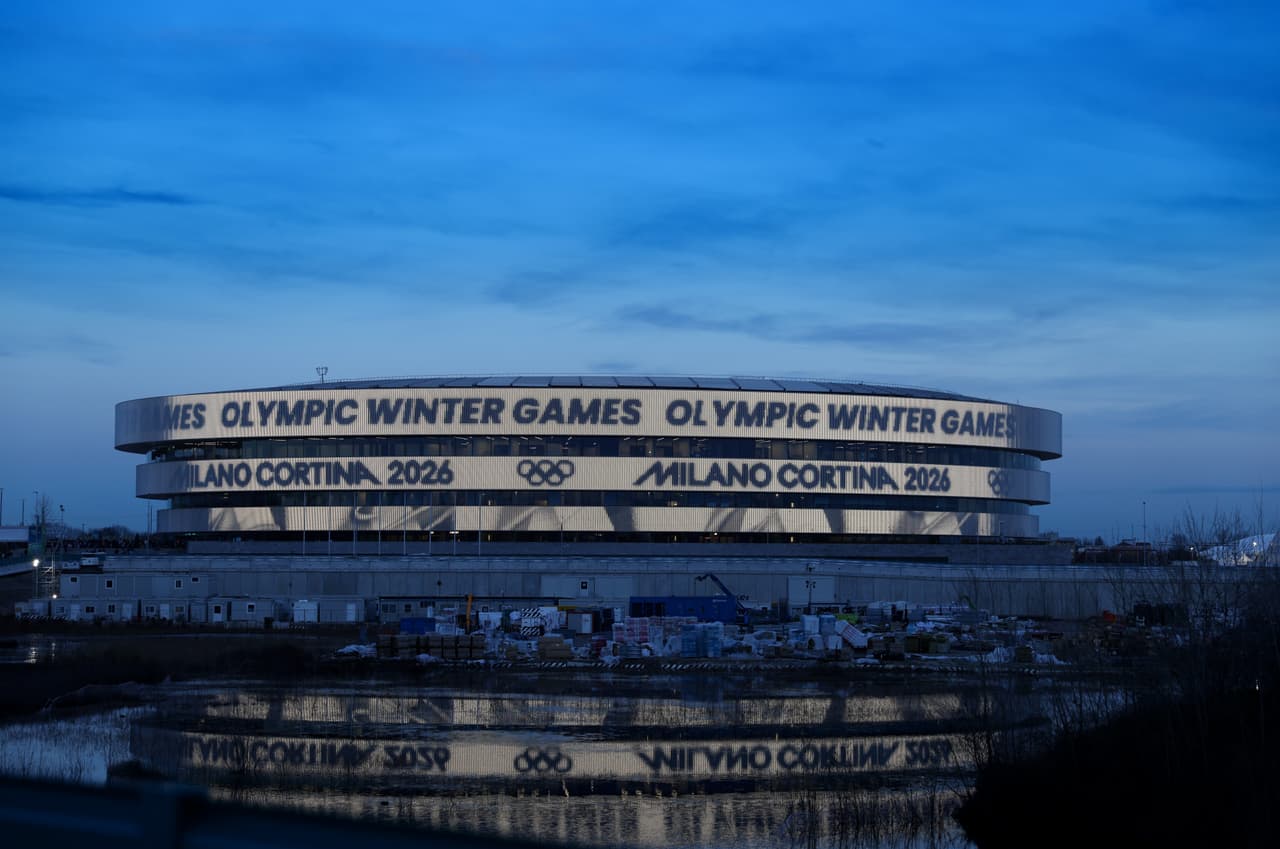 ¡Cada vez más cerca! La llama olímpica enciende la Arena de Hockey