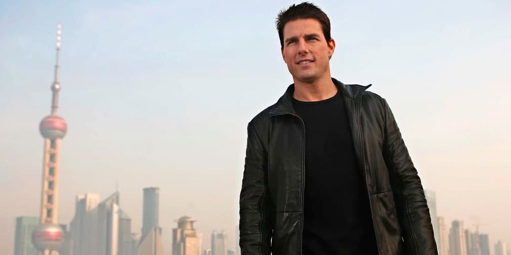 Es el único actor que ha encabezado la lista de Forbes de las personas más poderosas dos veces.