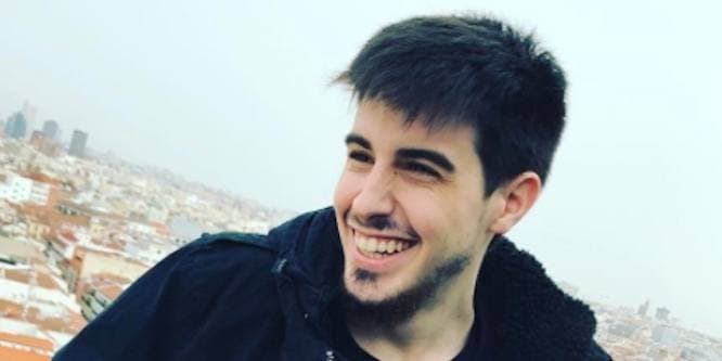 Alexby11 ha incluso publicado un libro acerca de la vida de un gamer que se vuelve celebridad en YouTube.