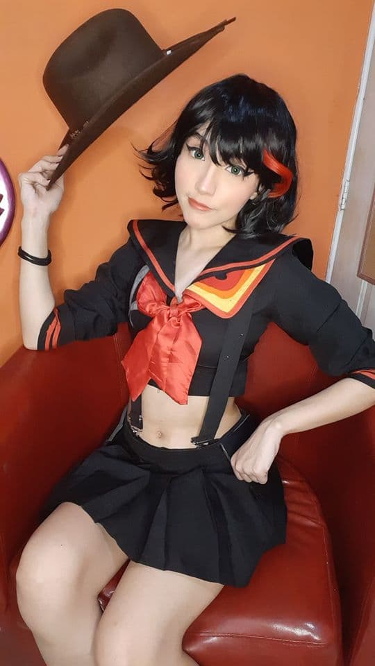 Las cosplayers no paran ni ante el coronavirus