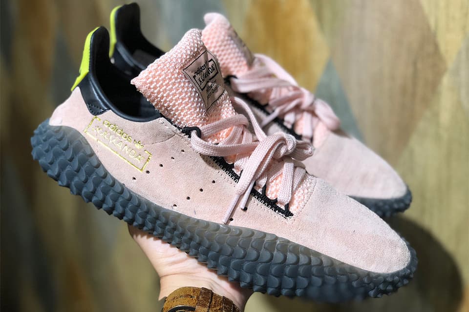 Un vistazo a los tenis de Majin Buu