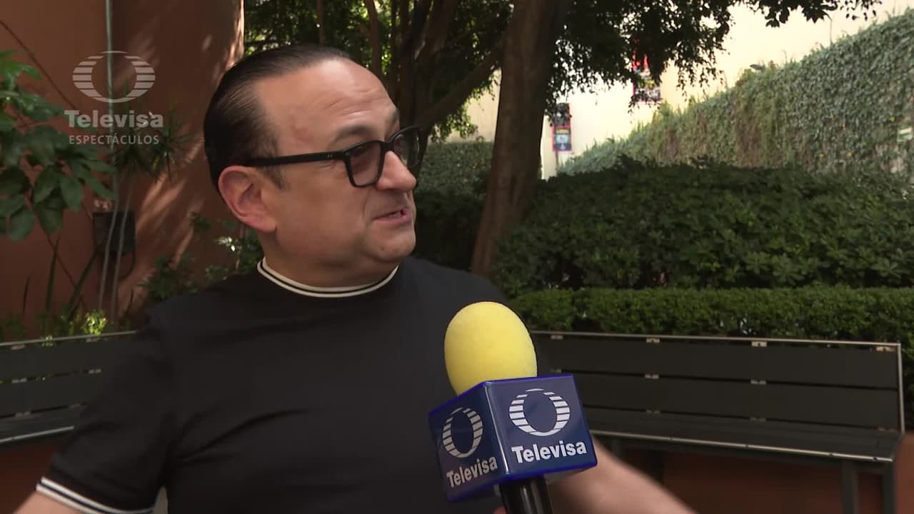 Lalo España revela lo que sintió al ser confundido con puro galán en ¿Quién es La Máscara? 2025