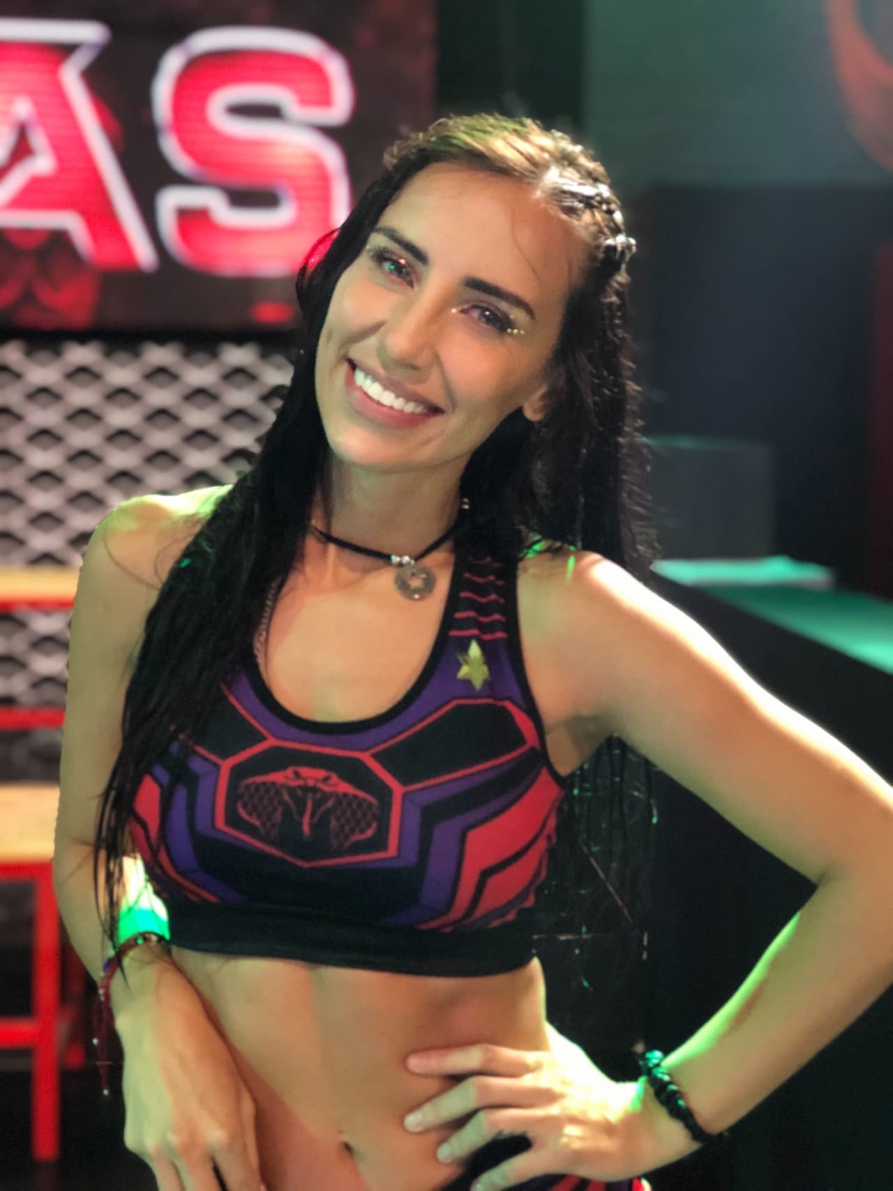 Cyntia Cofano ha entrenado muy duro para seguir dándole puntos a Cobras en el campo de batalla.