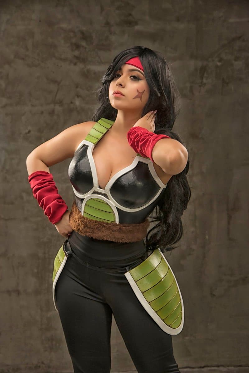 Incluso Bardock, el padre de Kakarotto, es objeto de tributo por las cosplayers.