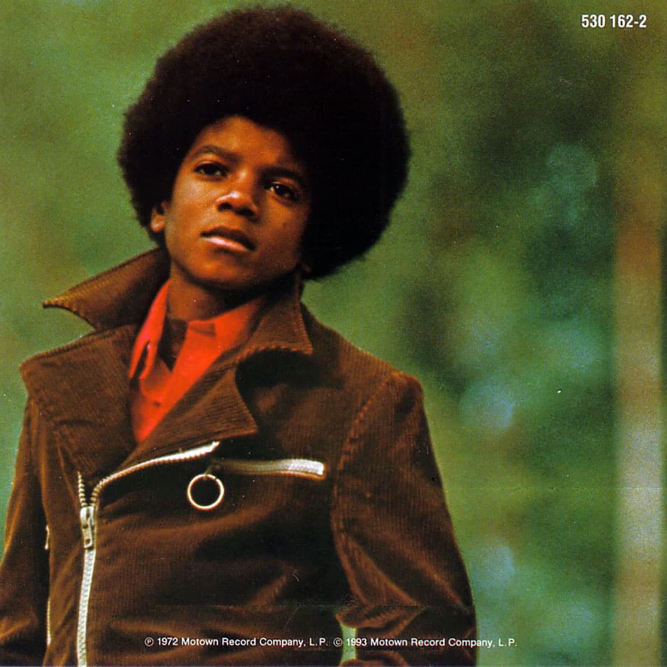 Un muy joven Michael Jackson interpretó el tema principal de la película Ben, lanzada en 1972. Esto le valió un Globo de Oro y una nominación al Oscar.