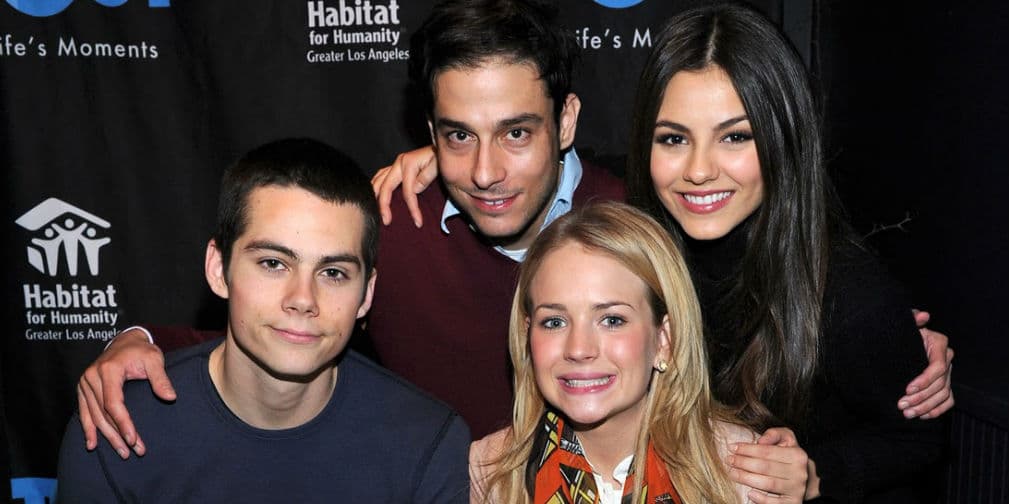Dylan y Britt gustan de las citas dobles, especialmente con sus amigos Alex Kinsey y Sierra Deaton,