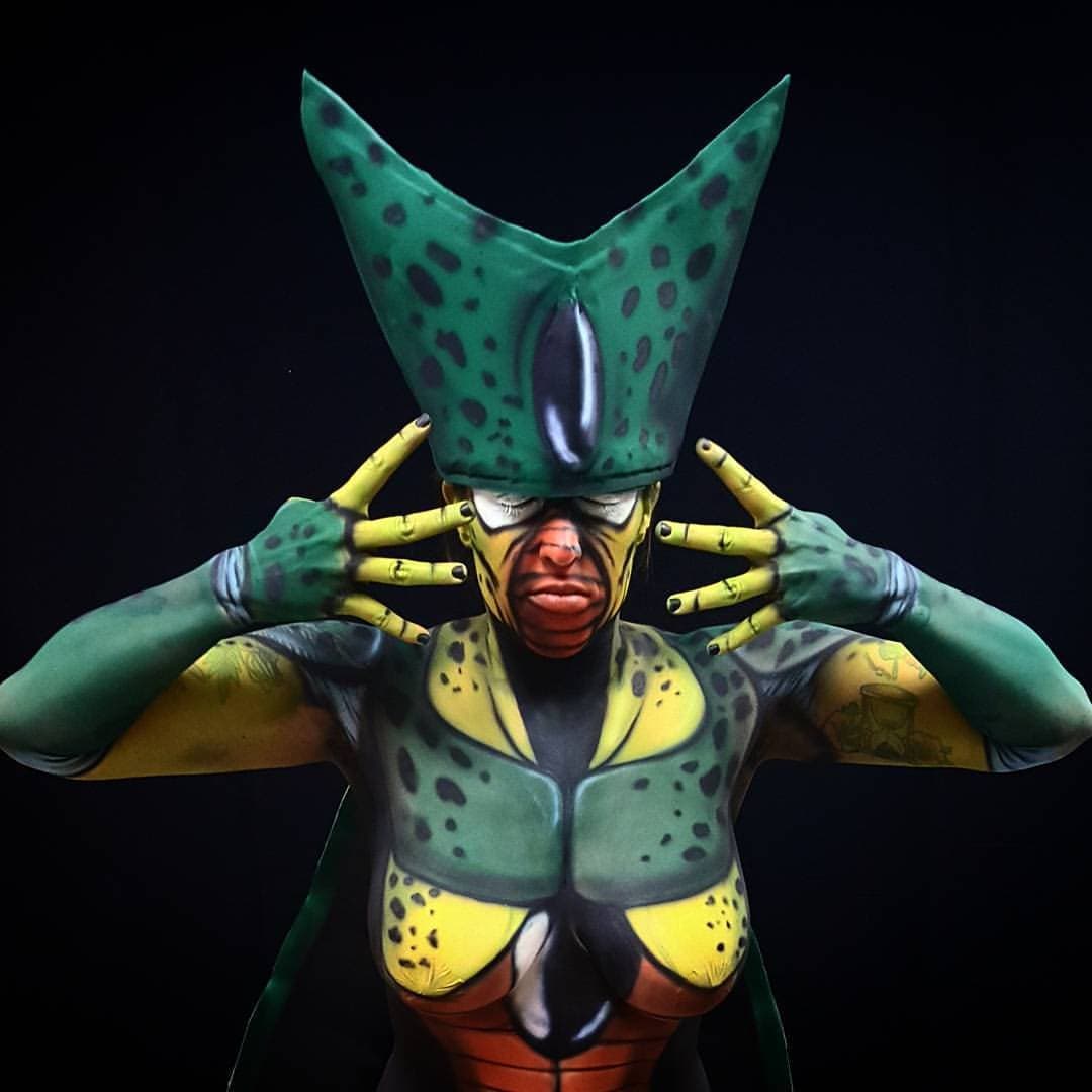 En la misma saga nos encontramos a n androide más poderoso: Cell.