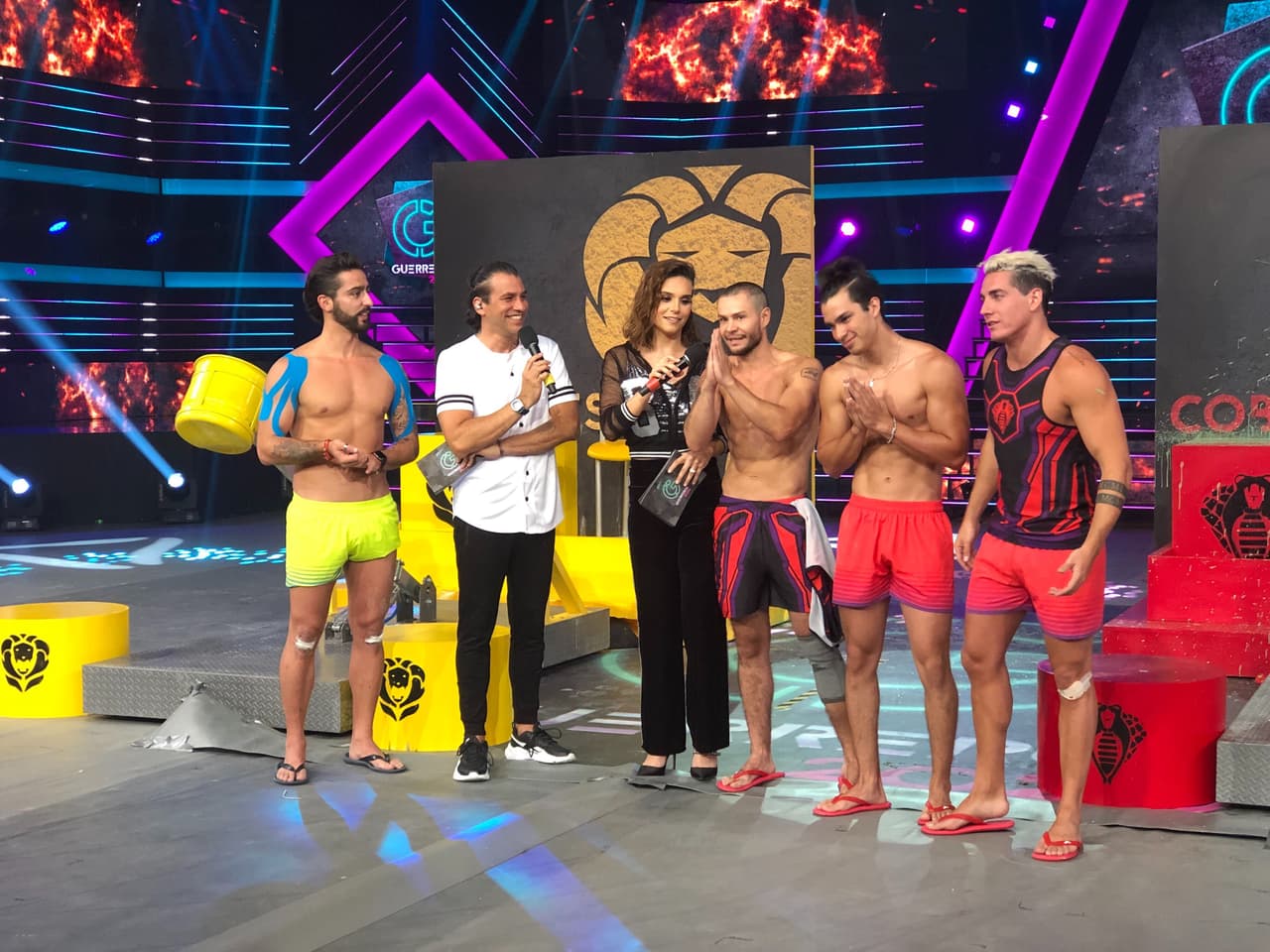 En un momento, Potro se quejó de que las Cobras se fueron a la playa el fin de semana, tomaron y dieron un mal ejemplo. Said P., Brandon y Agustín se disculparon y dijeron que a la otra invitaban al de Leones.