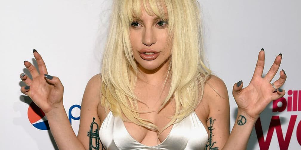 13. Stefani Joanne Angelina Germanotta: Es el verdadero nombre de la controversial Lady Gaga.