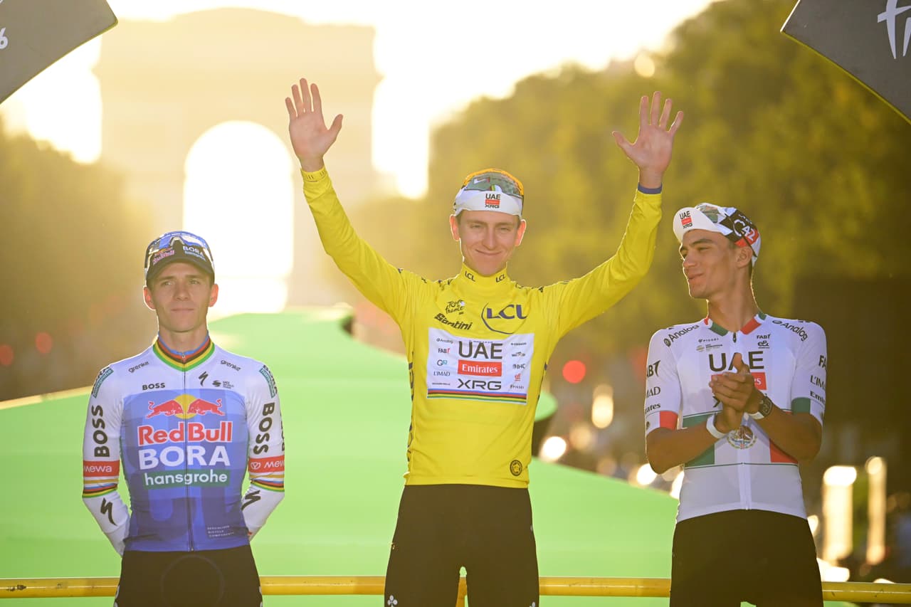 Isaac del Toro es histórico y es tercero en el Tour de Francia