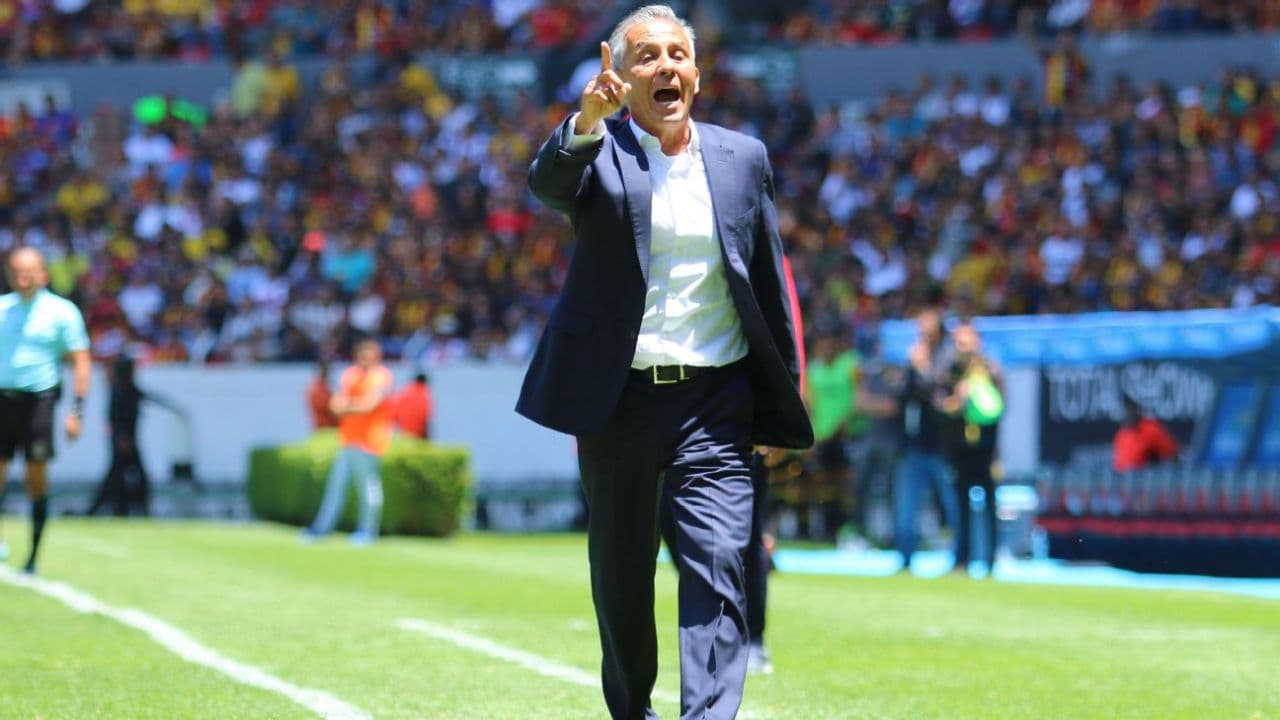 Sergio Bueno alza la voz: "El técnico mexicano tiene años marginado"