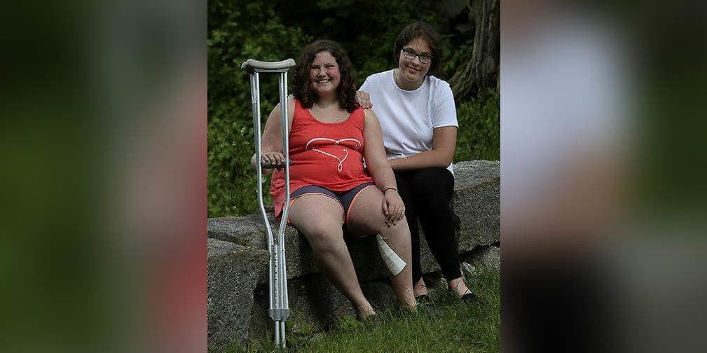 Niña salva a su amiga de morir ¡gracias a 'Los Juegos del Hambre'!