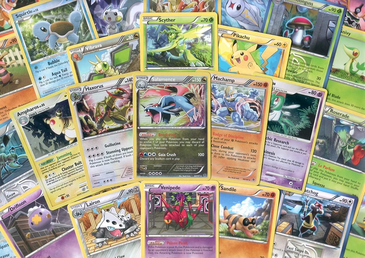 Gastó más de 1 millón de pesos en una tarjeta de Pokémon... que se perdió en el envío