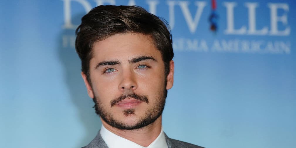 2. Zac Efron: Este galán generalmente luce pulcro y bien rasurado, pero a nosotros nos gusta más con barba.