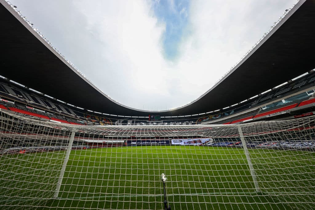 MEXICO CITY, MEXICO - AUGUST 15: Azteca Stadium remains closed to the fans prior the 5th round match between Cruz Azul v FC Juarez as part of the Torneo Guard1anes 2020 Liga MX at Azteca Stadium on August 15, 2020 in Mexico City, Mexico. (Photo by Hector Vivas/Getty Images)