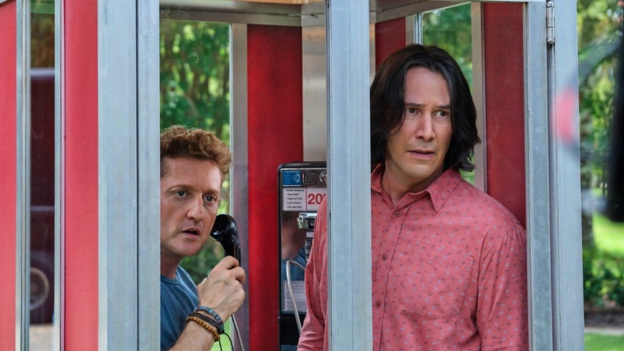 Keanu Reeves regresa a uno de sus personajes de culto en Bill and Ted Face the Music, cinta a estrenarse el 21 de agosto.