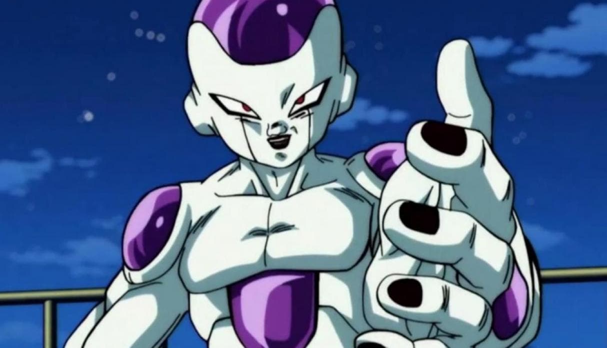 Este fan de Dragon Ball Z hizo la moto perfecta para Freezer... sin querer
