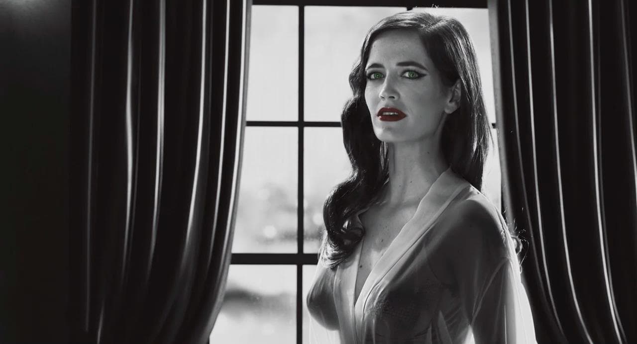 Momentos sensuales de Eva Green