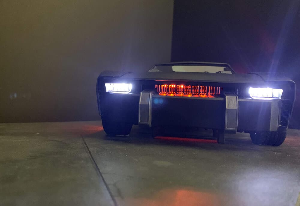 Incluso luce como una especie de homenaje a los primeros diseños del auto.