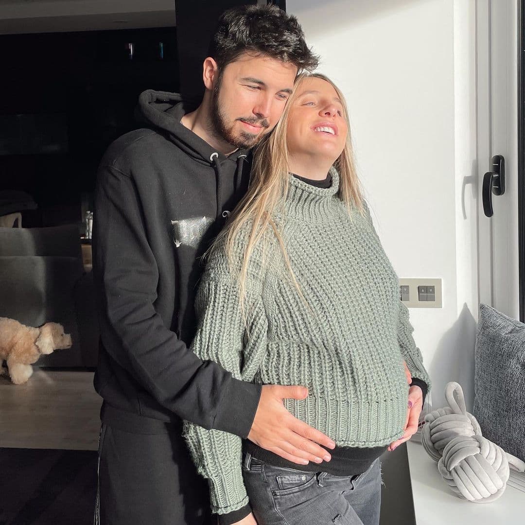 ¡El youtuber Willyrex ya es papá de María y el fandom le dio su cariño a la bebita!