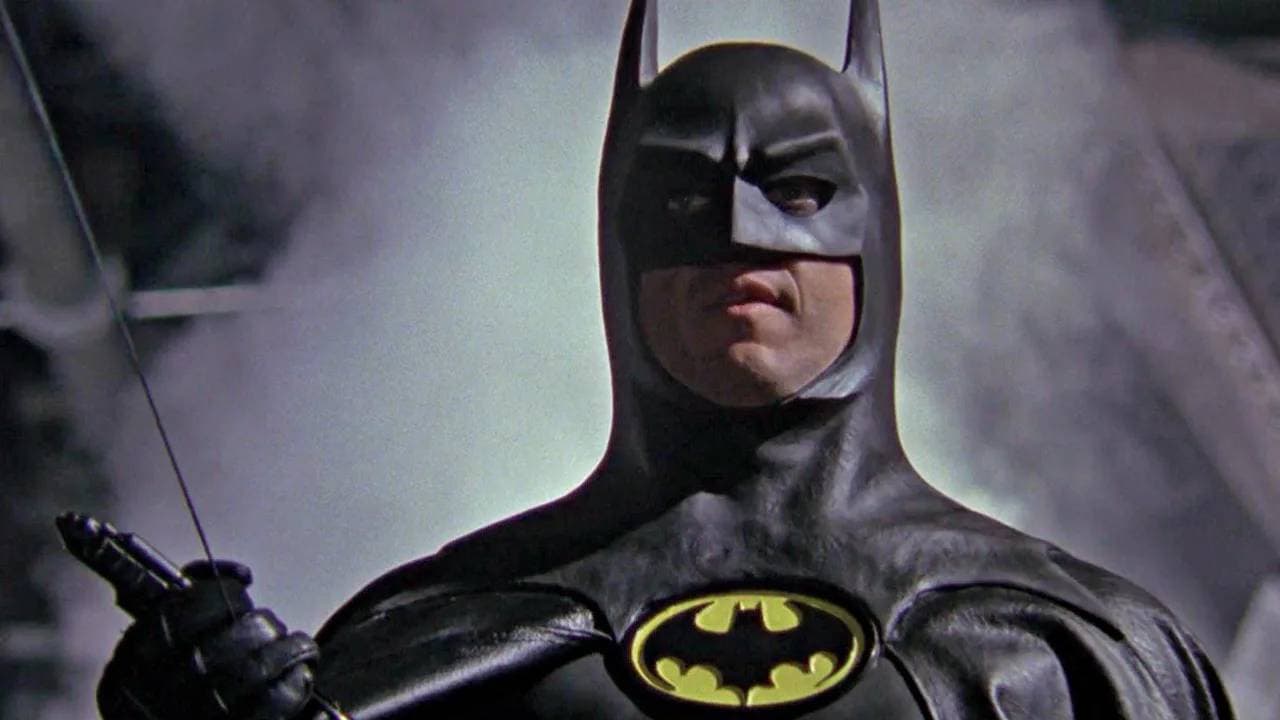 Michael Keaton como Batman