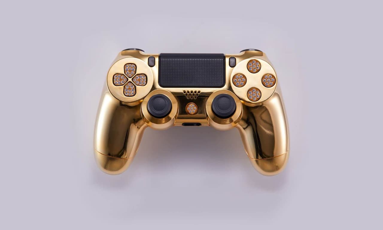 ¿Te alcanza para un control de PS4 de oro y diamantes?