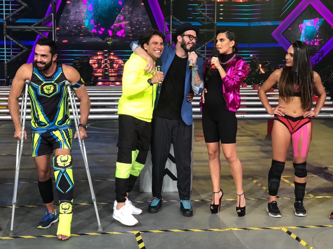 Enseguida, Tania Rincón y Mauricio Barcelata recibieron a Faisy para pasarle la estafeta a Me Caigo de Risa, que empieza este lunes 21 de septiembre a las 8:30PM.