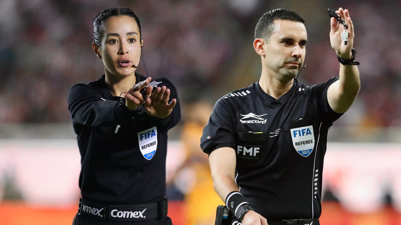 Estos son los árbitros para los partidos de vuelta de Semifinales