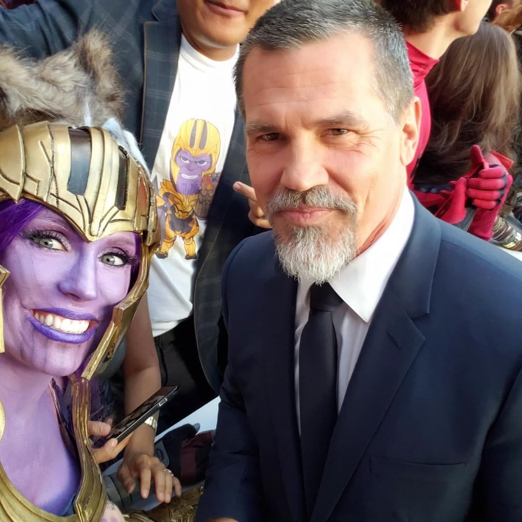 Gracie se vistió como Thanos para la premier de ‘Avengers: Endgame’, ¡incluso se tomó una foto con Josh Brolin!