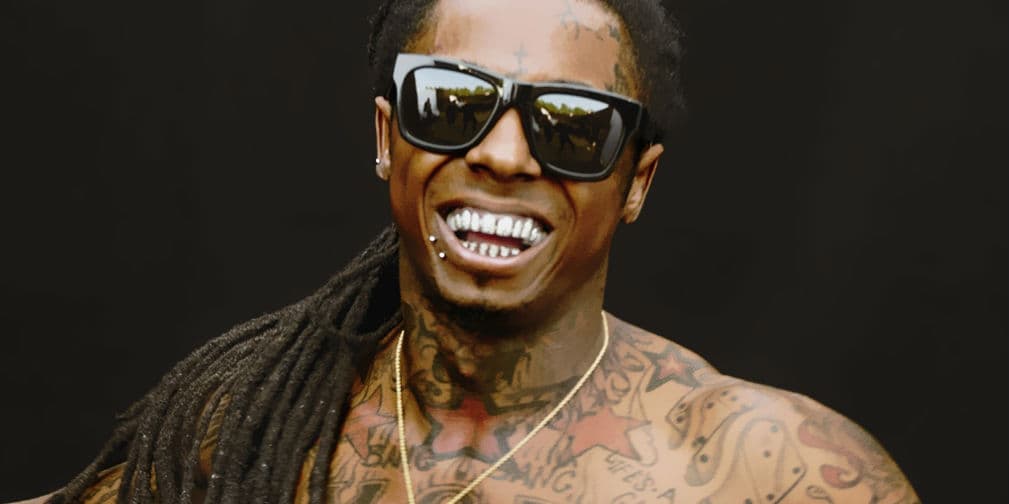 8. Lil Wayne: No sabemos que es más extraño, su sonrisa, esos tatuajes o su nombre artístico.