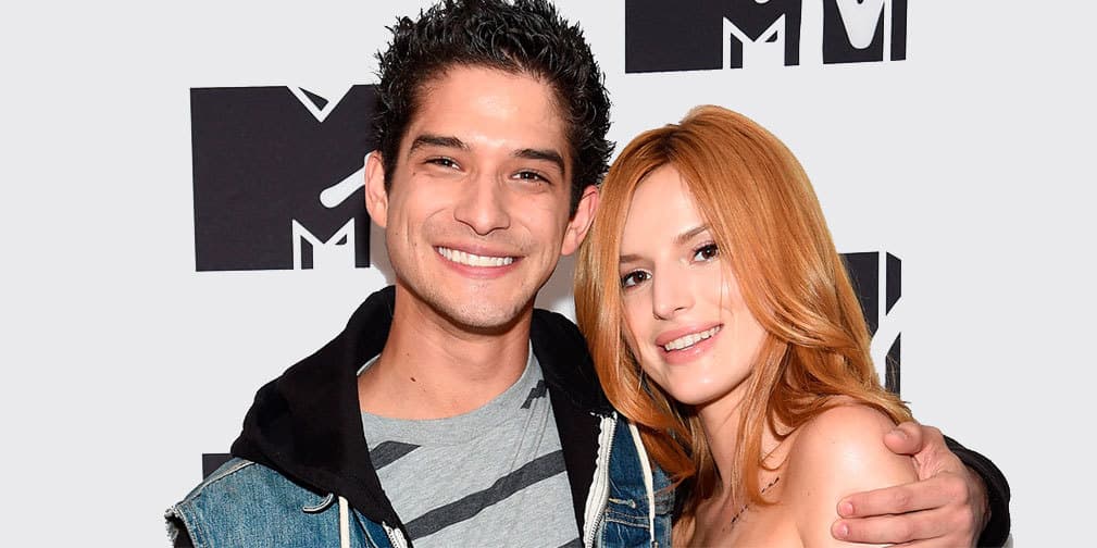 Sorprenden a Tyler Posey y Bella Thorne besándose