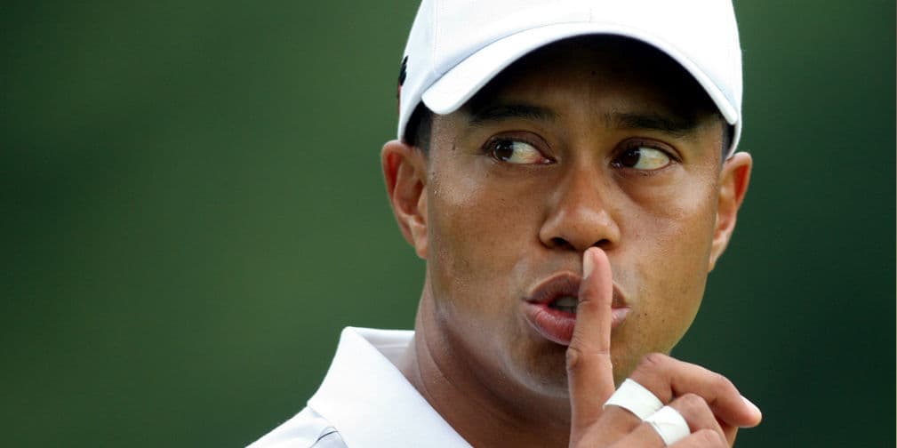 11. Tiger Woods: Engañó a su esposa con varias prostitutas, gastándose hasta 60 mil dólares en ellas.
