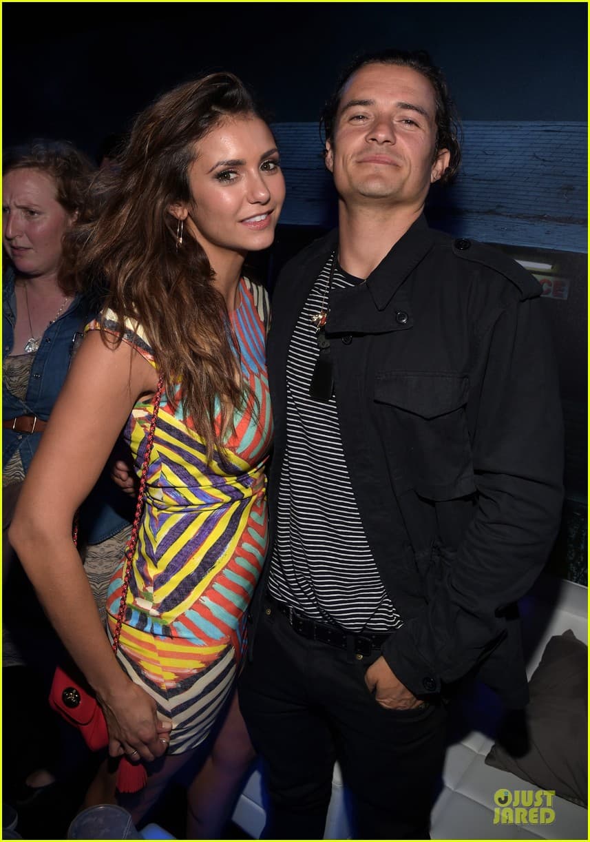 Orlando Bloom coquetea con Nina Dobrev