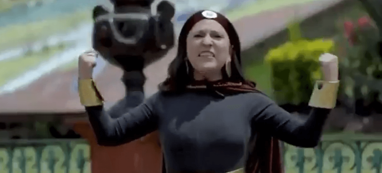 Cosplayer de Susana Distancia defiende a Metepec del coronavirus