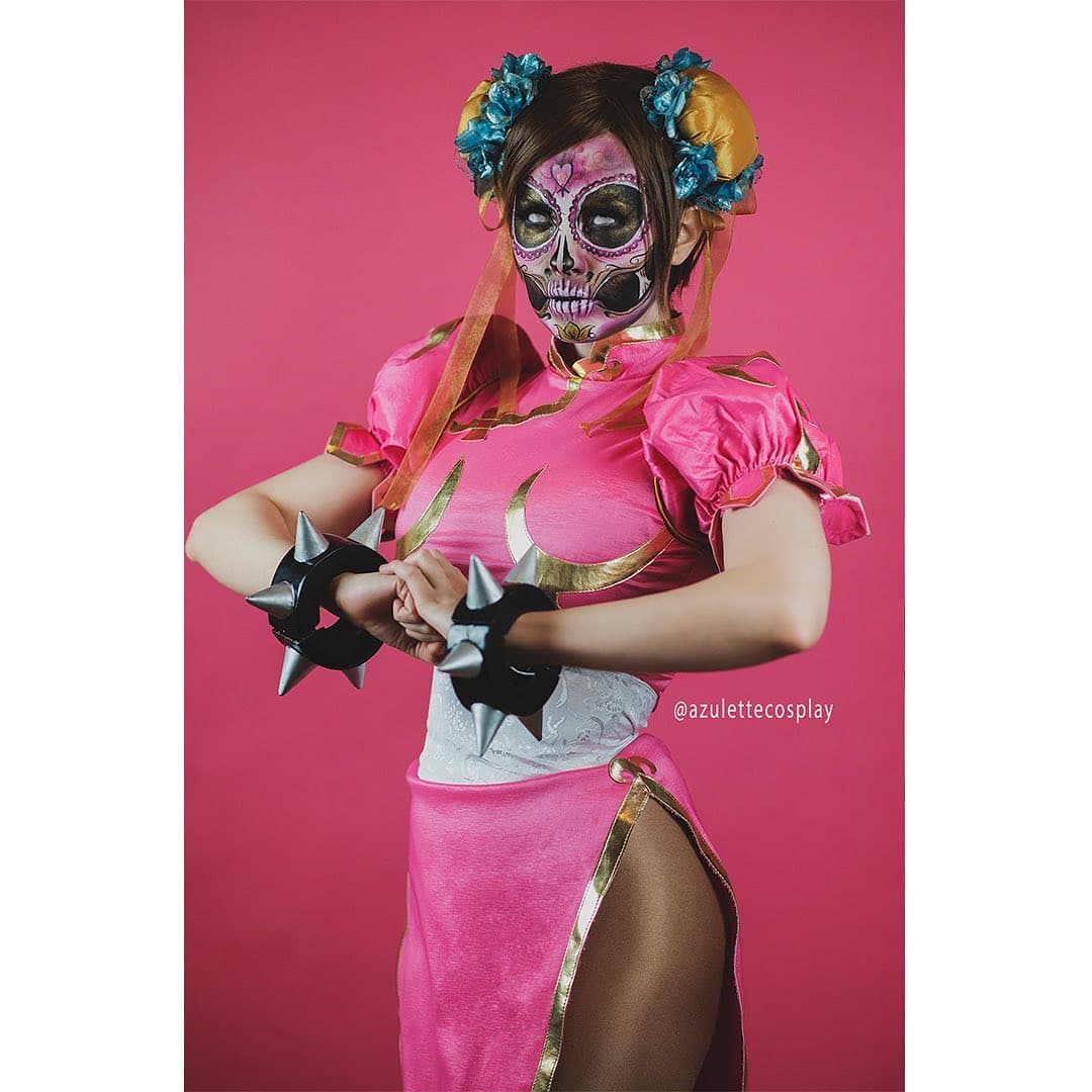 Nuestra paisana, que vive en Nueva York, lleva nuestro país en alto y hace crossovers como esta Chun-Li mexicana.