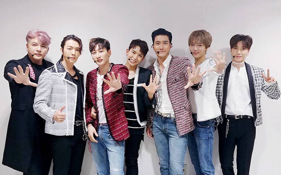 Super Junior hace unos meses paralizó México e incluso llegó a ser más importante verlos en vivo que un juego de NFL. Las ELF debieron estar muy, muy contentas.