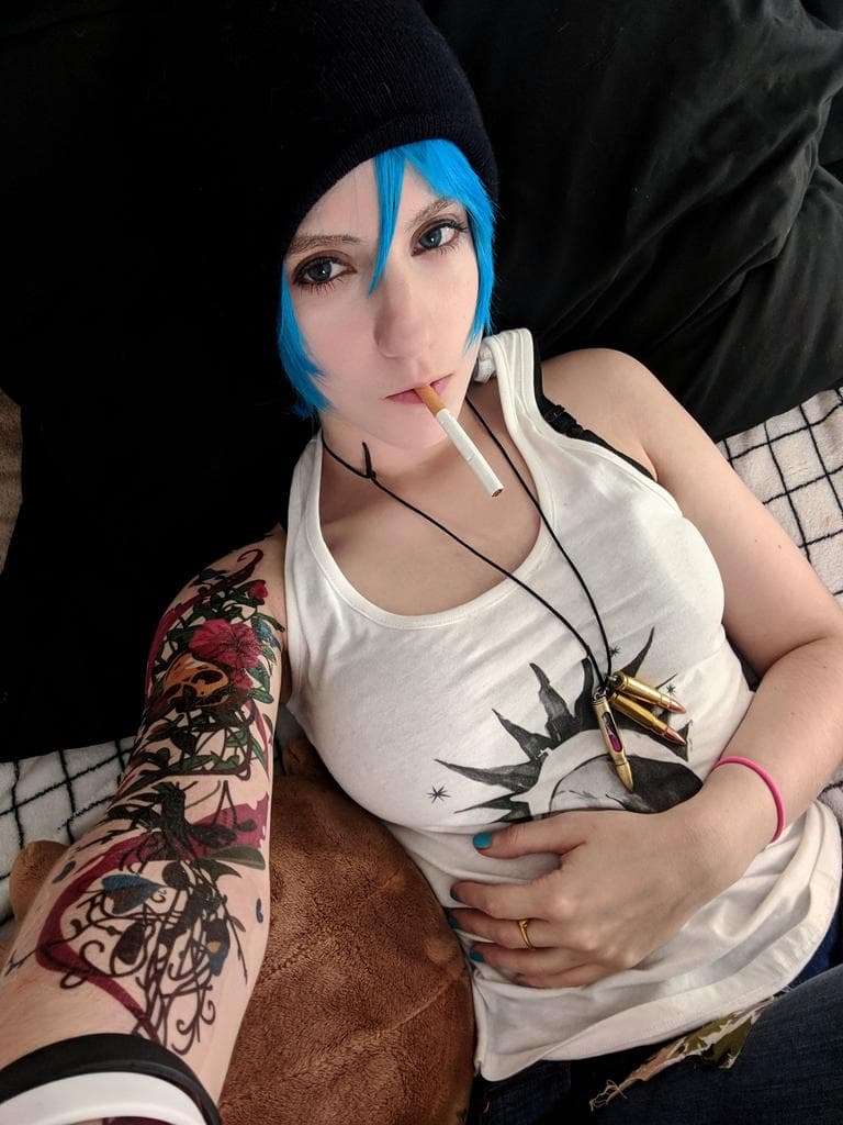 Ella es hentai viviente. La conoces mejor que nosotros. Y sabes que es verdad.