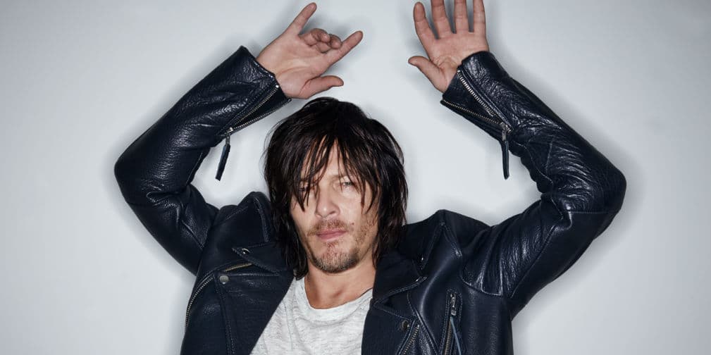 Tiene un hijo con la modelo Helena Christensen, el cual nació el 13 de octubre de 1999 y se llama Mingus Lucien Reedus.