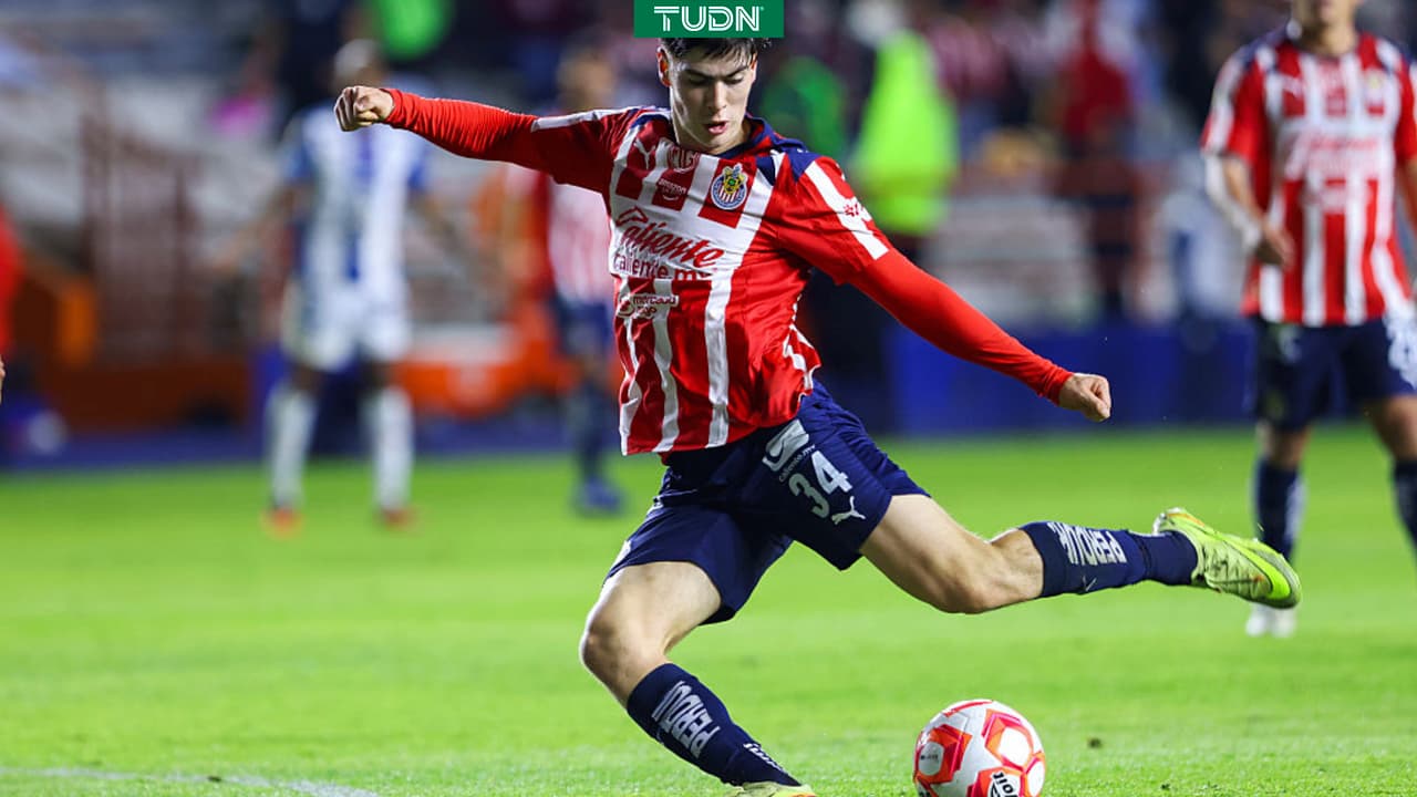 En Rayados felicitan a 'La Hormiga' González, pero buscan anularlo