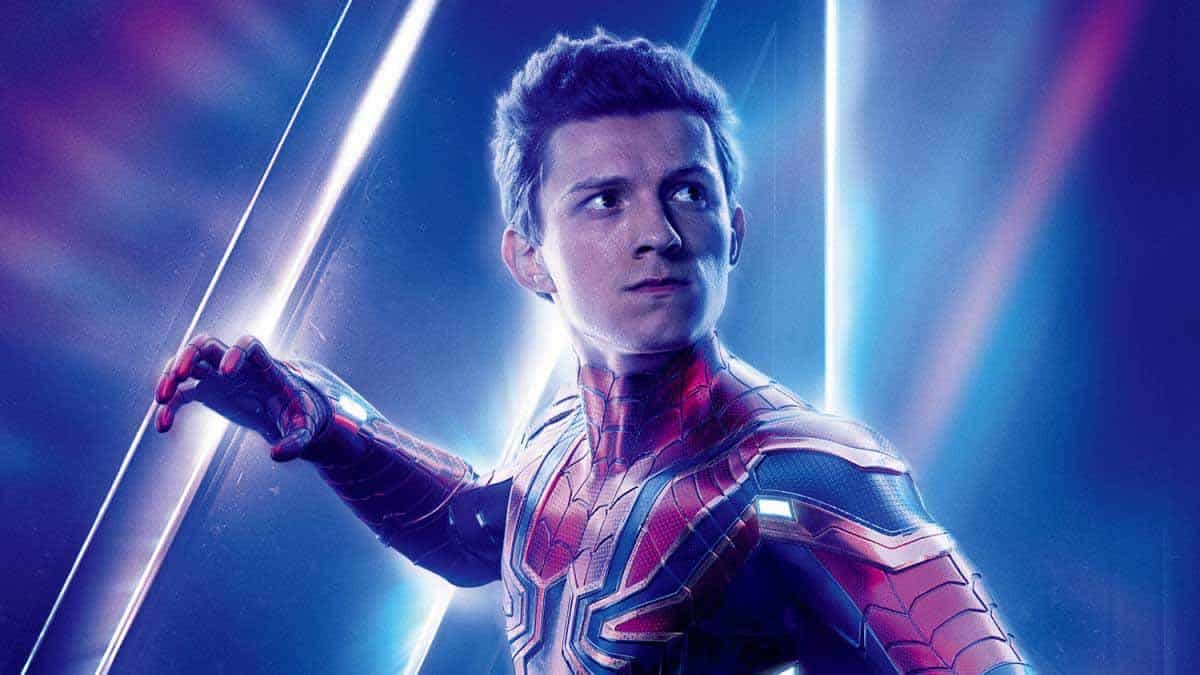 Tom Holland interpreta a Spider-Man