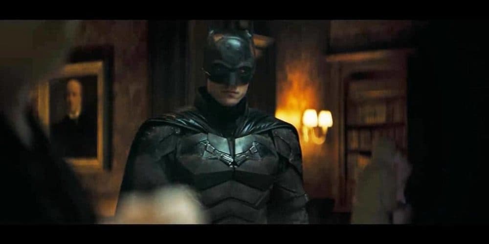 El lanzamiento de ‘The Batman’, la nueva cinta del caballero de la noche protagonizada por Robert Pattinson, ha sido movido del 1 de octubre de 2021 al 4 de marzo de 2022.