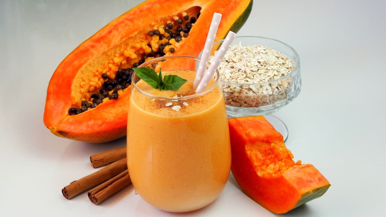 3 recetas de licuados de papaya para desinflamar el estómago y mejorar la digestión (deliciosas y económicas)