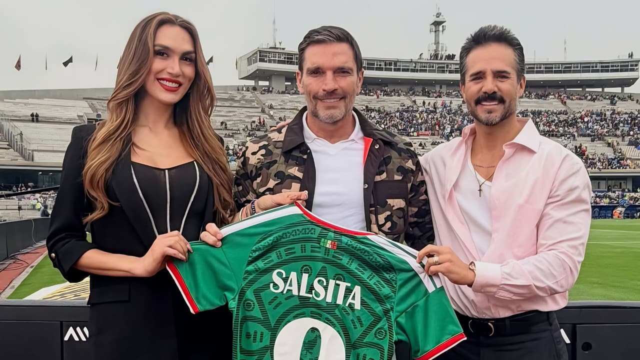  José Ron cumple sueño al protagonizar la microserie mundialista Falso 9: "siempre había querido algo así"