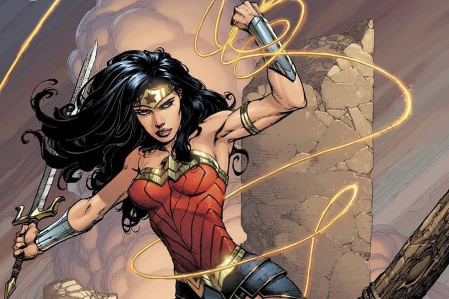 Diana, la amazona de Themiscira, es la heroína más importante en la historia del cómic. Es parte de la trinidad de DC Comics, con eso te decimos todo. Por ello es inevitable llevarla al cine.