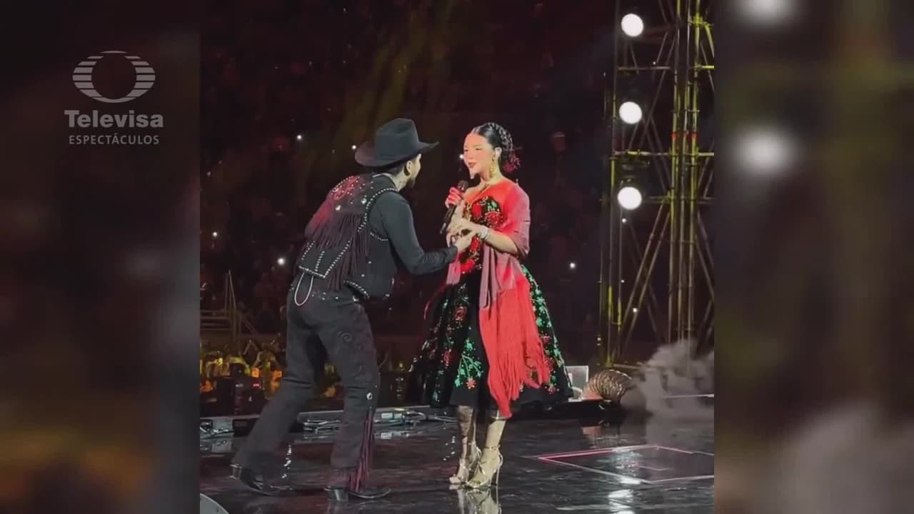 Cristian Nodal invita a cantar a su esposa Ángela Aguilar en espectacular concierto