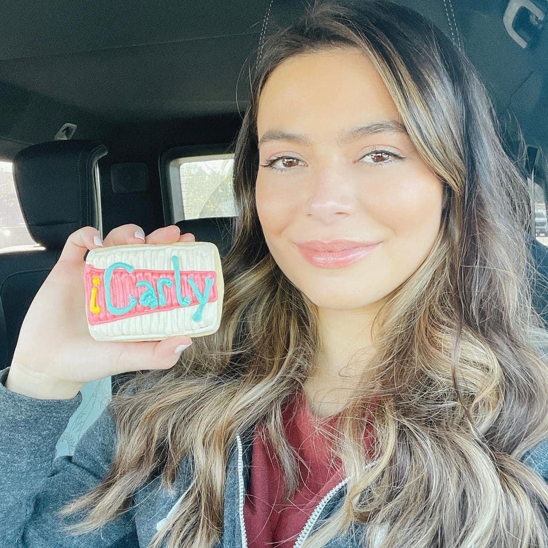 Ya comenzaron las grabaciones del regreso de iCarly, ¡y así lo presumió Miranda Cosgrove!