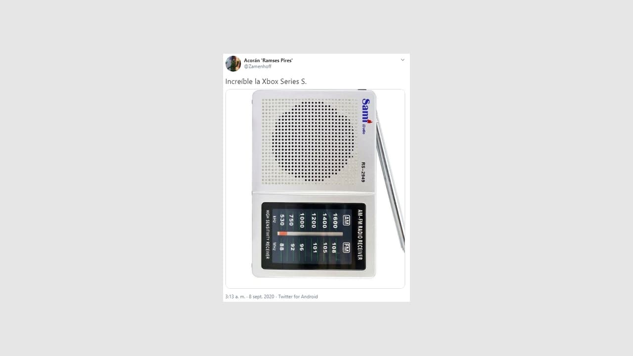 ¿Alguién más pensó en un radio de estos? Cuéntanos qué te pareció el diseño de esta consola.