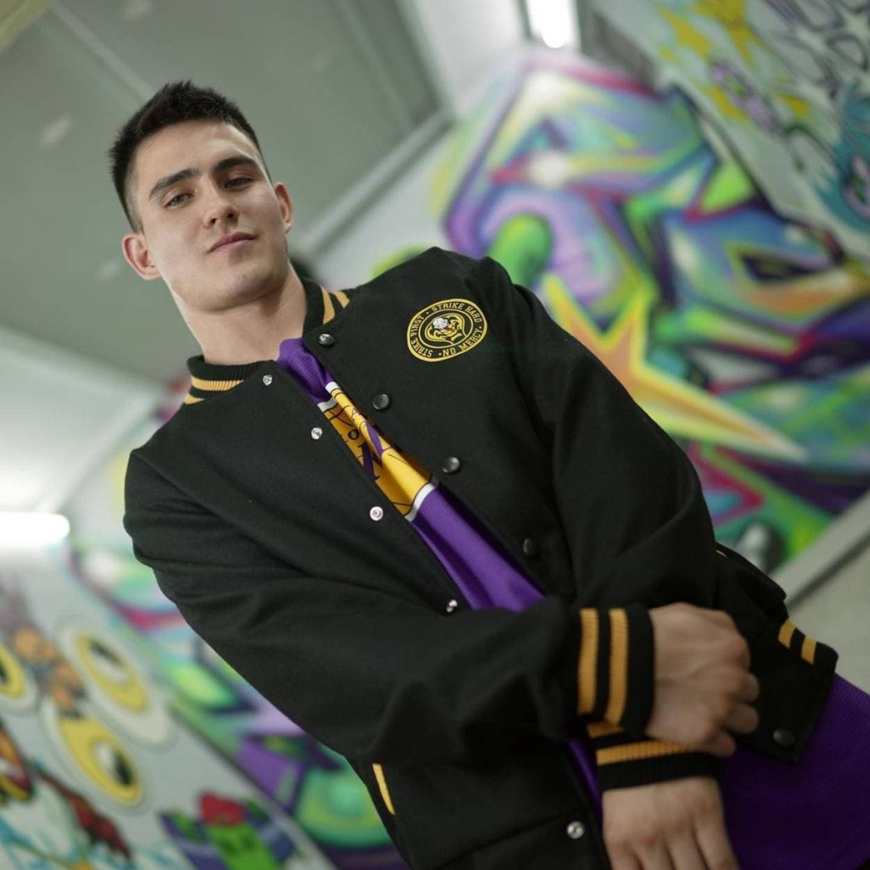 ¡Sacando la garra hasta en la música! Jair Guerra presenta nueva canción desde las alturas
